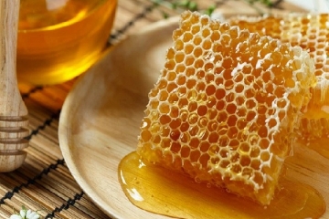 Hướng dẫn bạn cách ngâm rượu sáp ong tốt cho sức khỏe