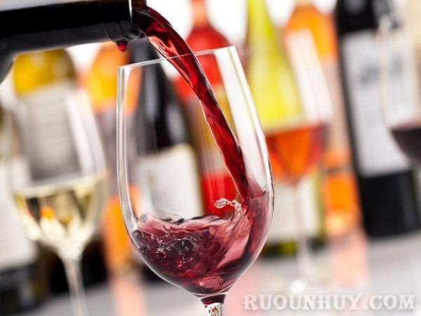 Tác dụng của rượu vang chát đối với sức khoẻ: Giúp hỗ trợ chống ung thư